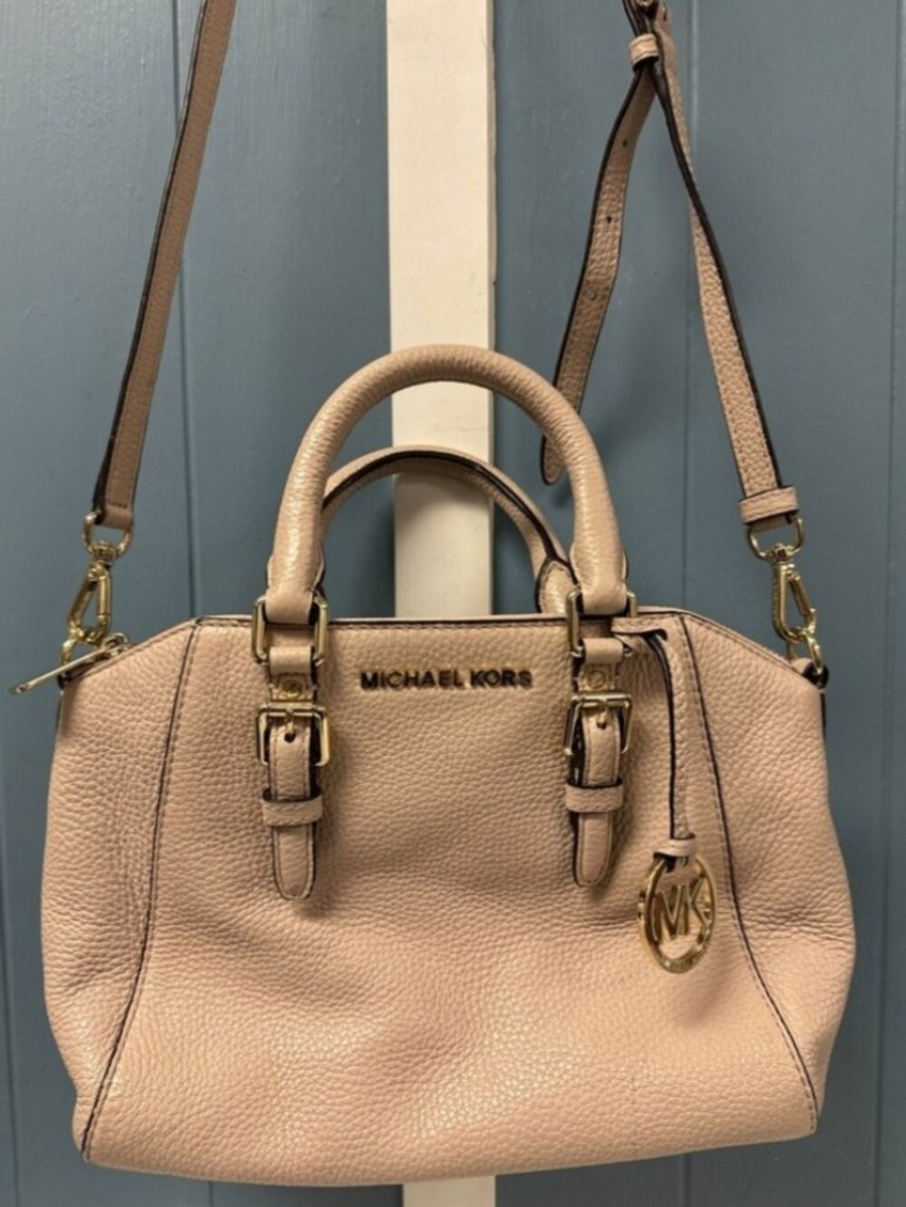 MICHAEL KORS - WOMEN SHOULDER TOTE HANDBAG PURSE‎ -LEATHER - ZIPPER - NWT CIARA